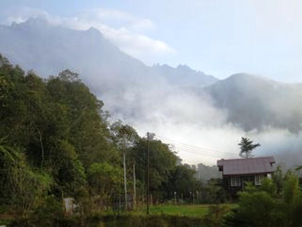 山里度假村 Kampong Kundassan 外观 照片